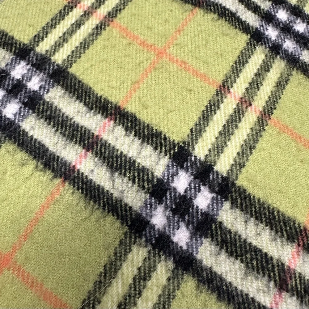 Burberry London  Lime and Black 100%Cashmere Scarf